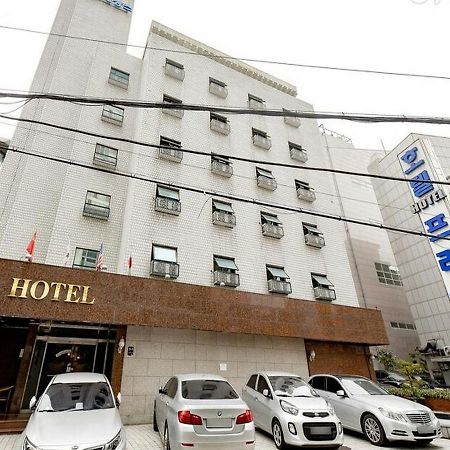 Prime Hotel Seocho Seul Zewnętrze zdjęcie