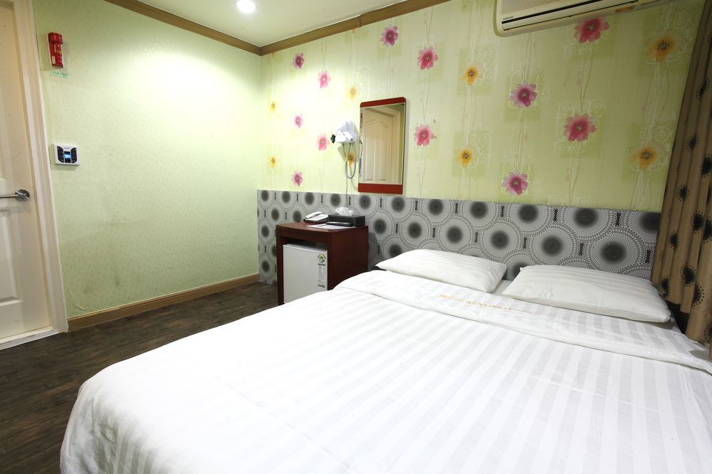 Prime Hotel Seocho Seul Zewnętrze zdjęcie